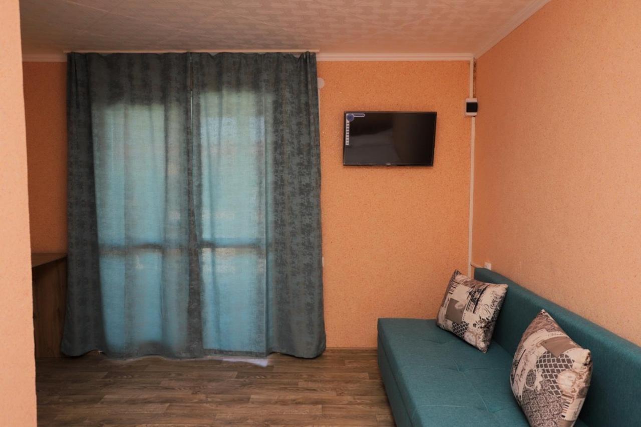 Семейная Зона Отдыха Lafa Hotell Balchasj Exteriör bild