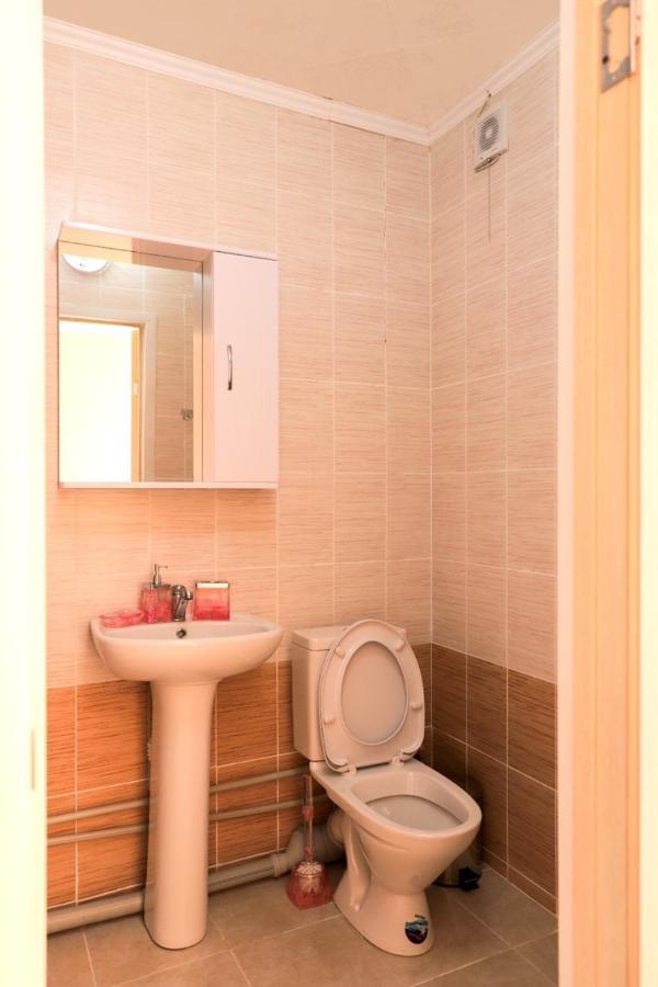 Семейная Зона Отдыха Lafa Hotell Balchasj Exteriör bild